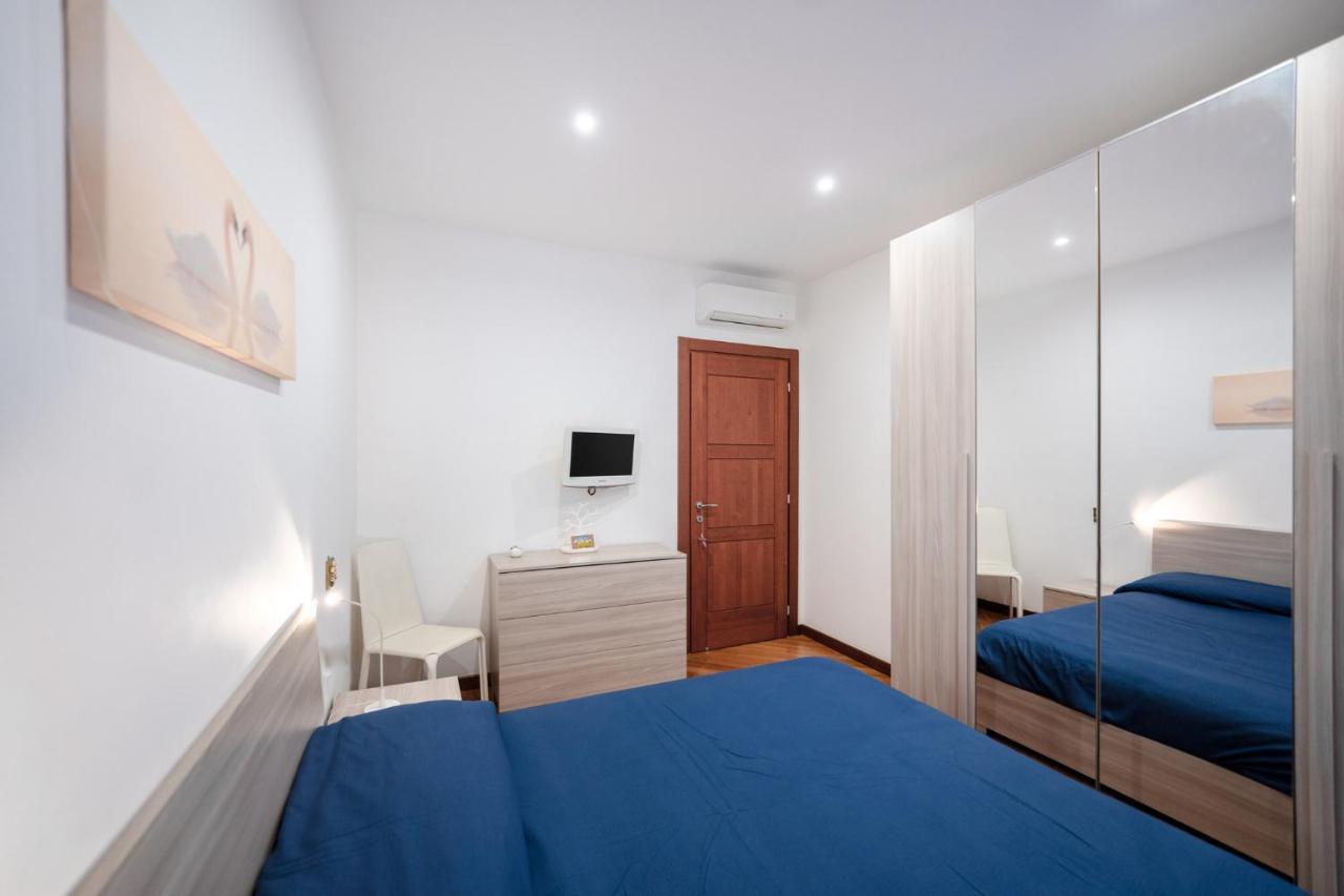 Napoli Charming Apartments Vomero "Fashion And Glamour" Exterior photo