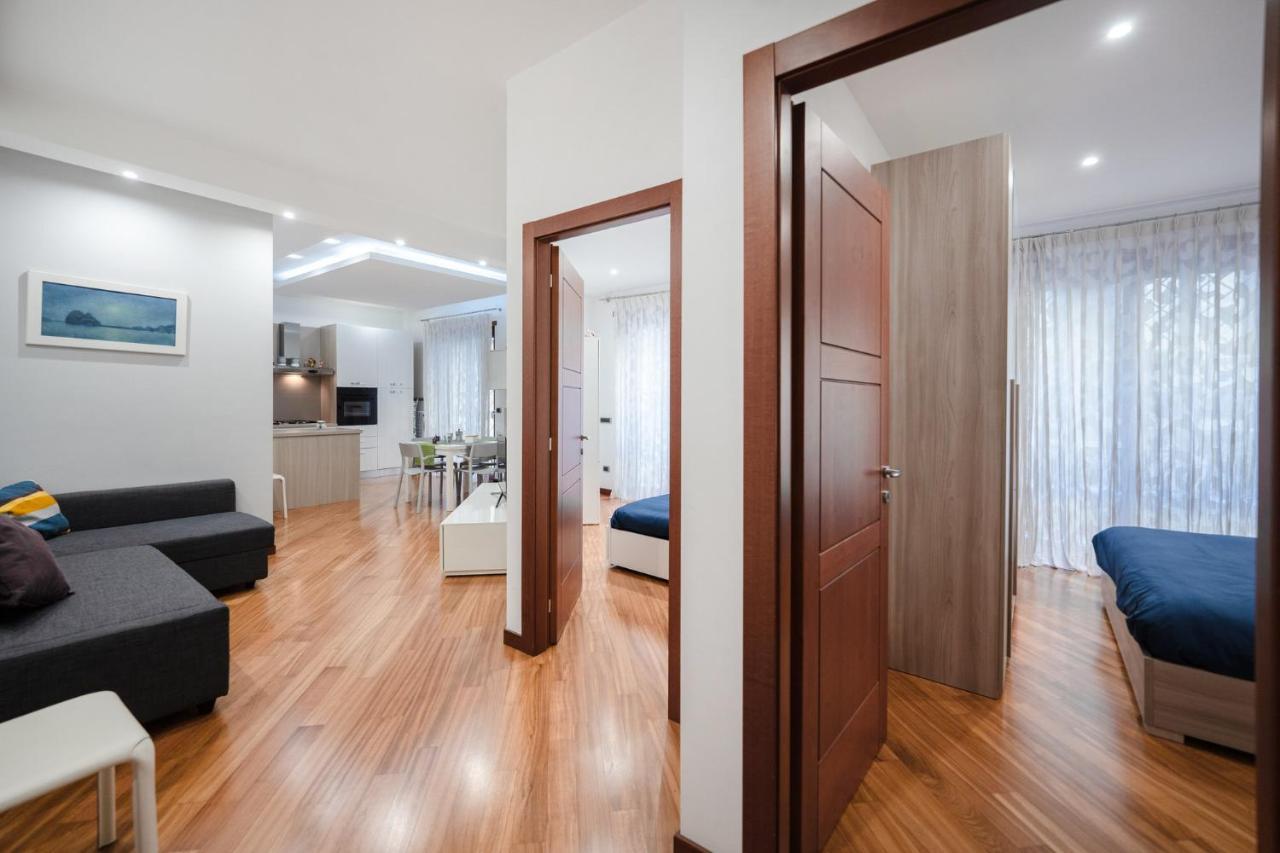 Napoli Charming Apartments Vomero "Fashion And Glamour" Exterior photo